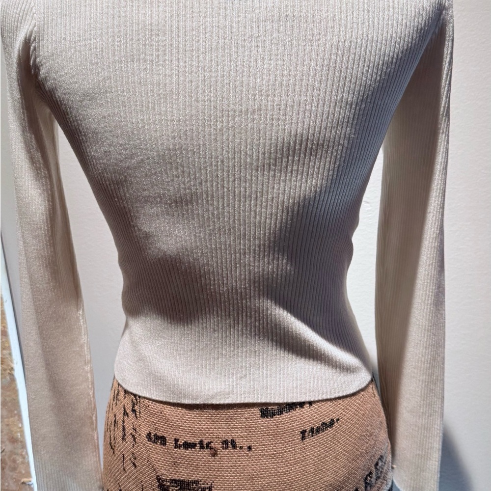 H&M Cream Ribbed Knit Top - Picture 6 of 7